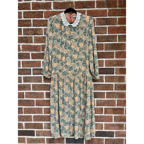 Vintage 1980s Taurus II Floral Print Dress Lace Collar Long Sleeve Drop Waist - Picture 1 of 15